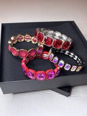Bright Gemstone Stretch Bracelet Set in Red and Pink